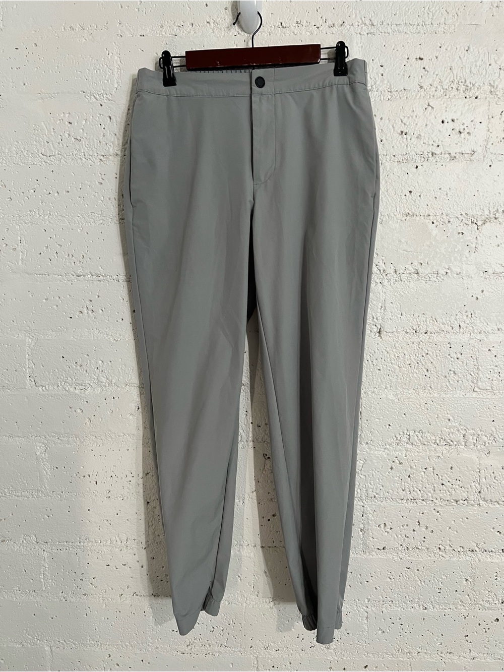 Banana Republic Mens Pants 32 Gray Motion Tech Hybrid Snap Closure AG12